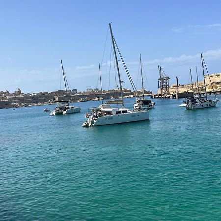Harbour View Apt With Terrace Kalkara Zewnętrze zdjęcie