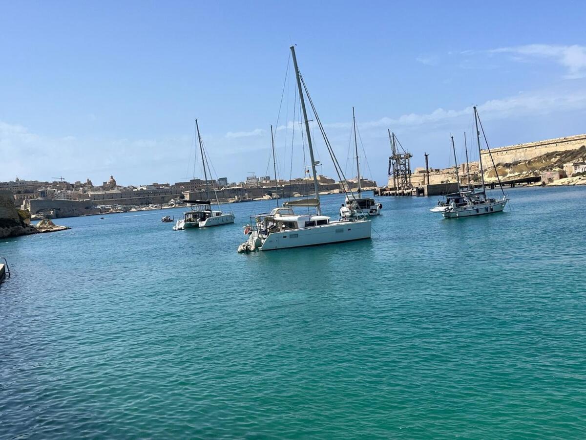Harbour View Apt With Terrace Kalkara Zewnętrze zdjęcie