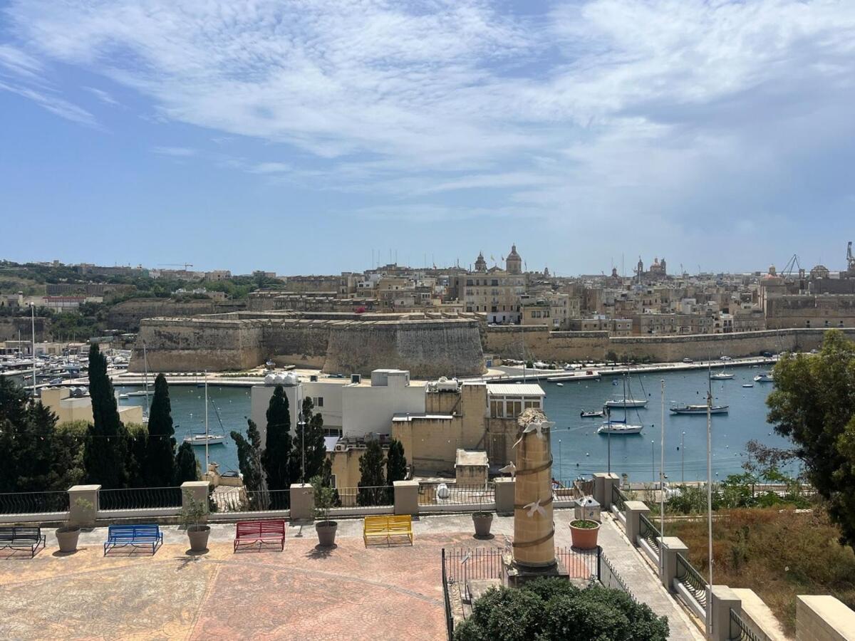 Harbour View Apt With Terrace Kalkara Zewnętrze zdjęcie