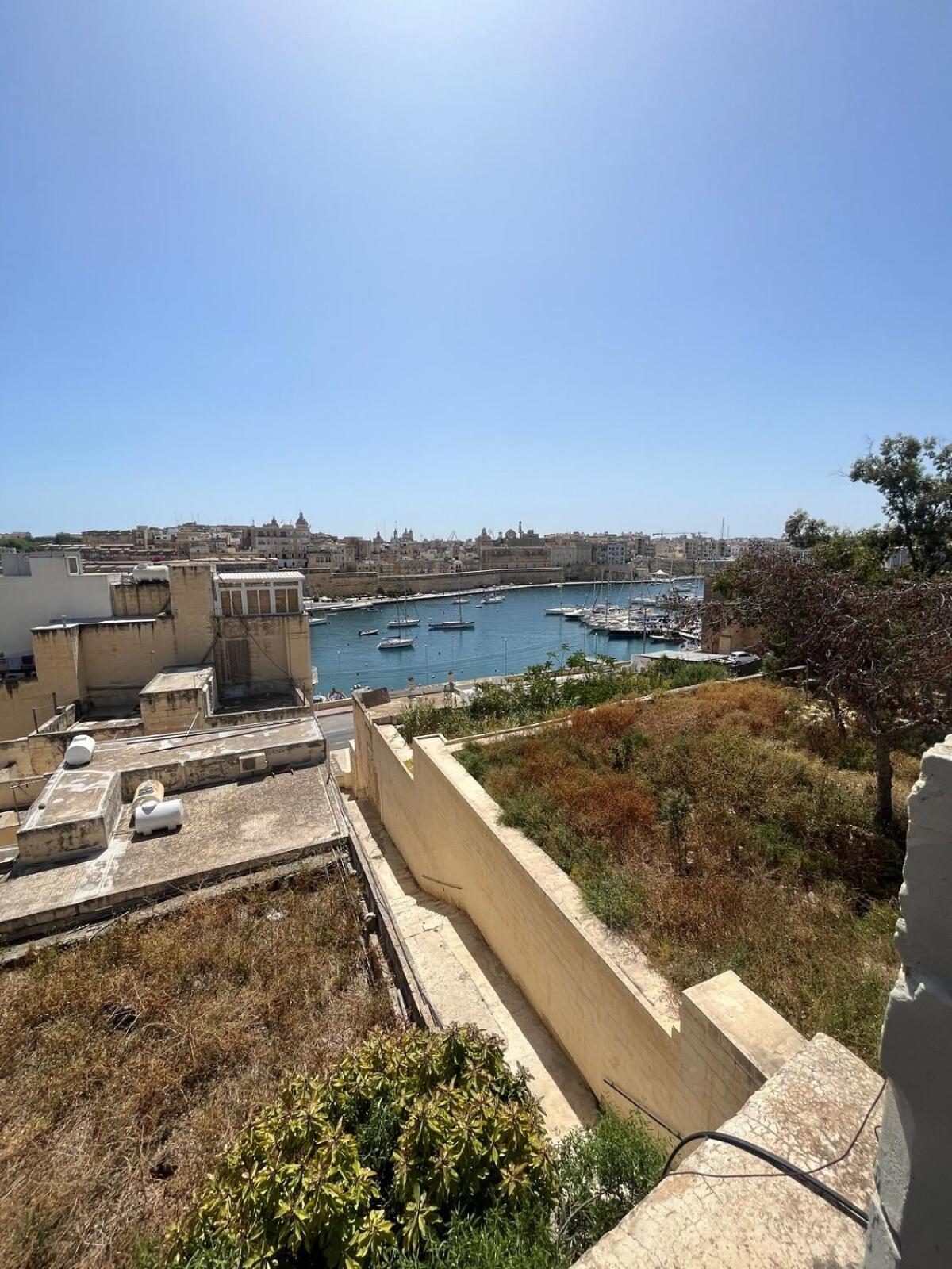 Harbour View Apt With Terrace Kalkara Zewnętrze zdjęcie